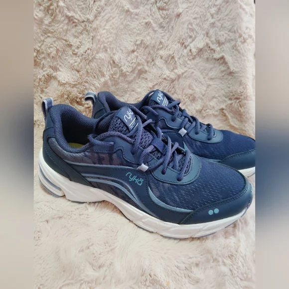 RYKA, Imagine Women's Walking Sneakers. Size 8 - Picture 2 of 8